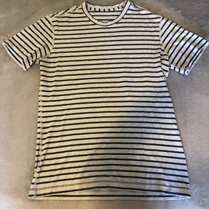 Lululemon Striped T-Shirt Size L (Navy/Gray)